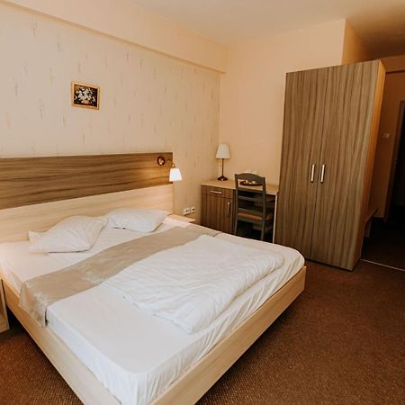 Guest House Lacul Linistit Moneasa Zewnętrze zdjęcie
