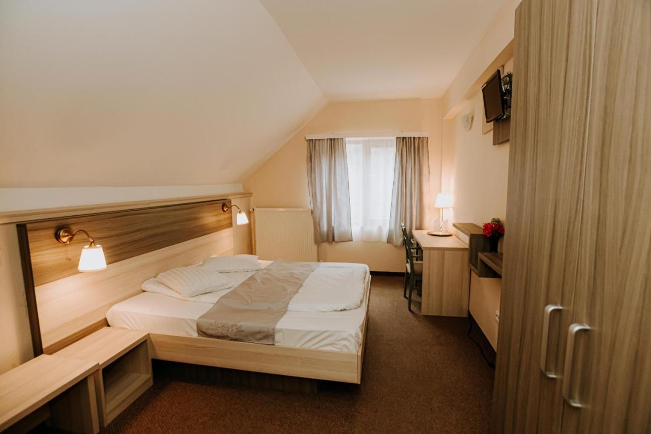 Guest House Lacul Linistit Moneasa Zewnętrze zdjęcie