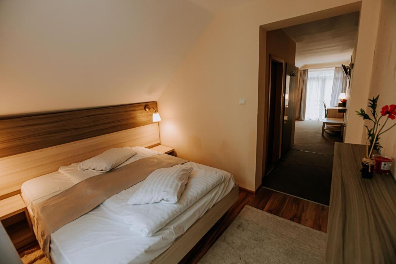 Guest House Lacul Linistit Moneasa Zewnętrze zdjęcie