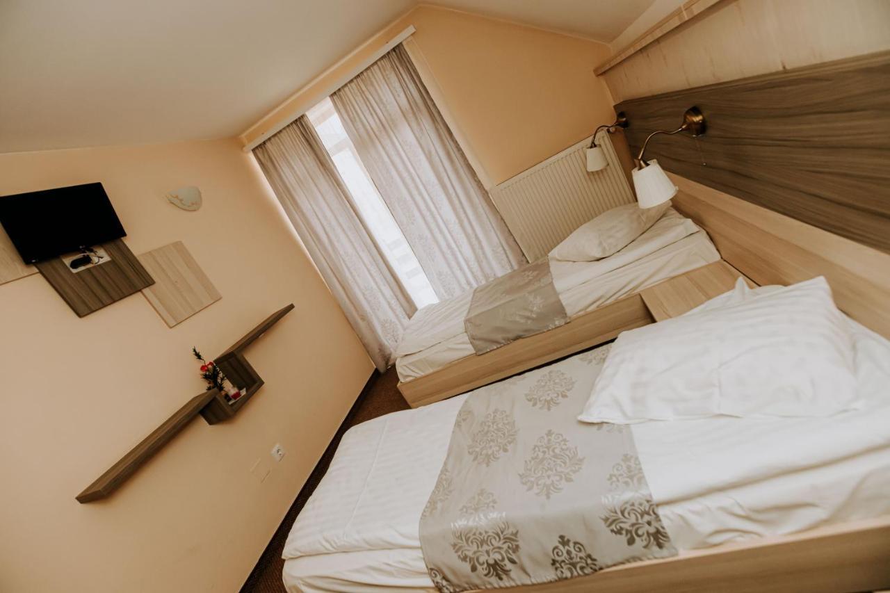Guest House Lacul Linistit Moneasa Zewnętrze zdjęcie