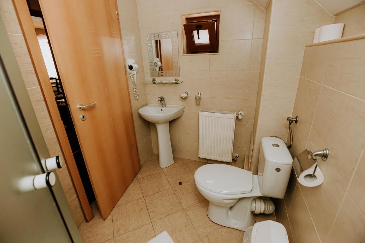 Guest House Lacul Linistit Moneasa Zewnętrze zdjęcie