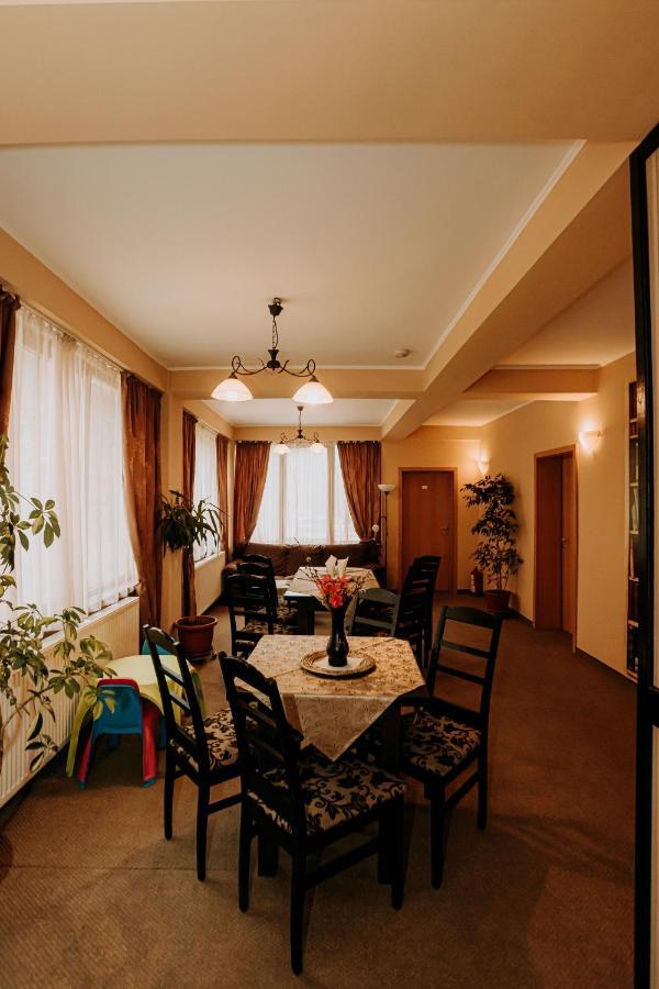 Guest House Lacul Linistit Moneasa Zewnętrze zdjęcie