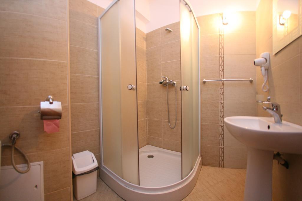 Guest House Lacul Linistit Moneasa Pokój zdjęcie